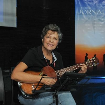 Cristiana, Profesora, venezolana, madre, abuela, anticomunista, anti-plastaforma unitaria, y lucho por mi país. ✝️🎗