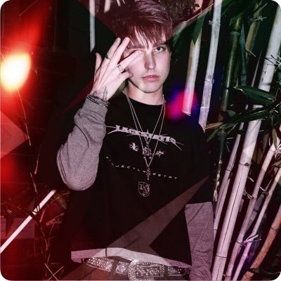 XPLRSGHSTHNTS's profile picture. 