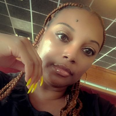 TravelAgent. Comic geek. Social nerd. Film Fanatic & Self Proclaimed Titty Madam.
