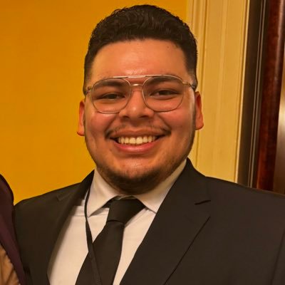 VCU ‘24 | Political Science and Sociology | Gen-Z Latino 🇸🇻🇭🇳 | 🏳️‍🌈 | Views are my own