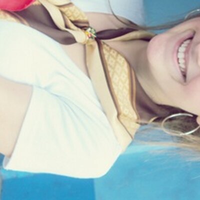 Profile Picture of . (@roberta_lange) on Twitter