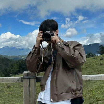 Loy_0714's profile picture. 