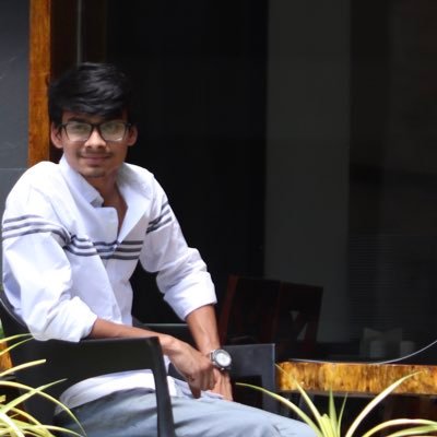 ivaibhavkulkarn's profile picture. Full stack Developer | iOS developer | MERN Stack | Next.js | Freelancer