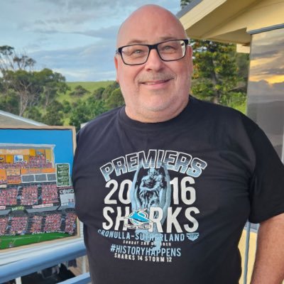Family, friends, footy, flutters, food and frothies are just a few of my favourite things. Pro Sharks, Hawthorn, decency and respect, Anti Murdoch.