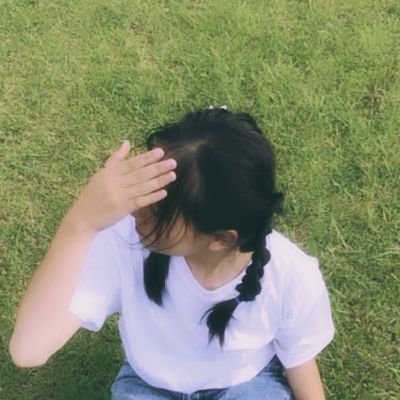 putri_herl24595's profile picture. 