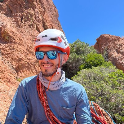 Seismology and Earthquake physics. Love hiking and climbing!
Post doc at La Sapienza (University of Rome) and GéoAzur.