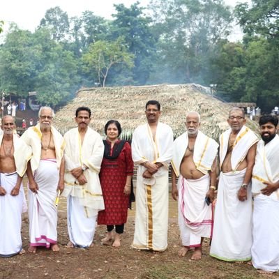 KottiyoorDevasw's profile picture. Kottiyoor Mahadeva temple is an ancient Shiva temple in northern https://t.co/HvxDsA5p9K's also known as 'Varanasi of South'.