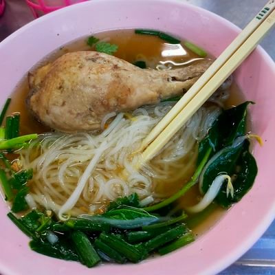 beebeebeebeebb's profile picture. 