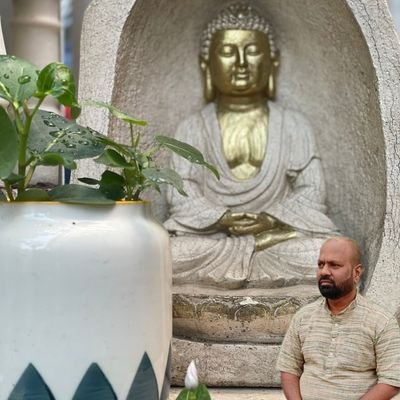 शब्द का भी तापमान होता है,यह सुकून भी देते हैं और जला भी देते हैं.!