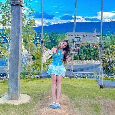 ถ้าอยากเก่งก็ต้องเกร็งให้ได้เหมือนเหล็ก😊👏💪
#โสดแม่ลูก1🤍👶 ถ้าอยากรู้จักก็ทักทายทำความรู้จักได้ค๊า
****ขอคุยสุภาพ ไม่จังไร****