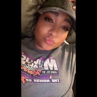 Kashawna_Neace's profile picture. Too busy to update this bio.