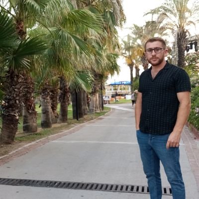 n_m1142's profile picture. Türk