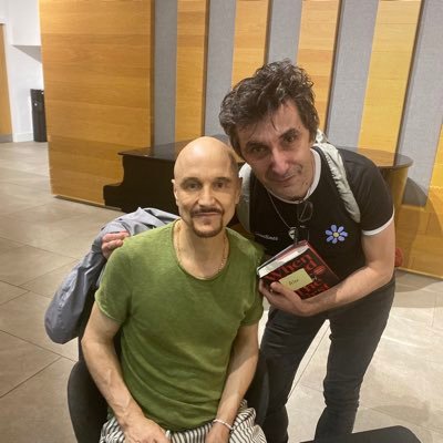 Here I am☺️ Hello! I ‘m back with a new Music Blog. Here you will find music proposals about New and Old Album with reviews. Old and New Live