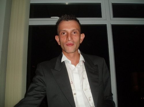 Hi I'm Richard & I have been Making money online for sometime now. Maybe I can help you to do the same ?