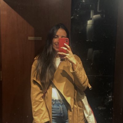 estertorras13's profile picture. she feels as if a book is writing itself just behind her; all she has to do is live.