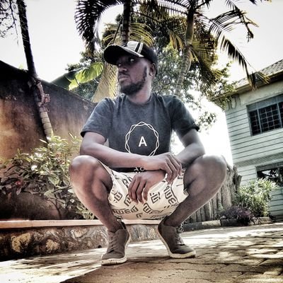 JoeRoxtar's profile picture. "Amateurs Hack Systems
Professionals Hack People"
                             -Bruce Schneier on Cybersecurity_