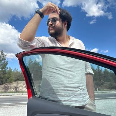 suleymankbey's profile picture. half-time designer, full-time developer, some-time normal person