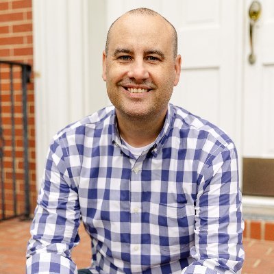 Redeemed in Christ. Erin’s husband. Emma, Elijah & Lydia’s dad. Teaching Pastor at @westwoodroxboro. Professor at @sebts.
