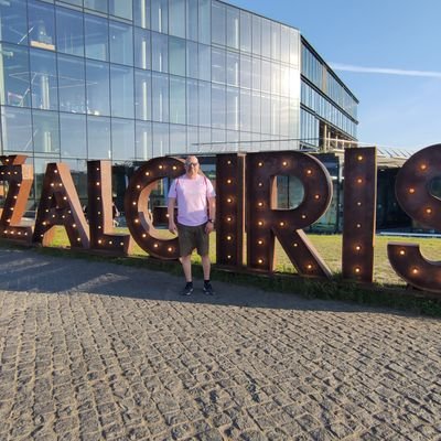 ivanllamas's profile picture. crossfitero 💪💪,viajero por el mundo 🌎, apasionado de la historia,lector 📖,seriefilo 📺,I ❤️ basketball.