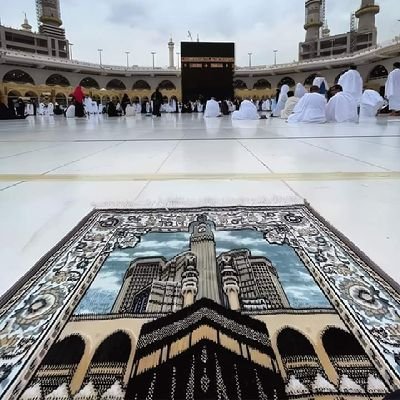 ‏لا صوتي ماشي مع شكلي ولا شكلي ماشي مع عمري ولا عمري ماشي مع إسلوبي ولا إسلوبي ماشي مع الناس!