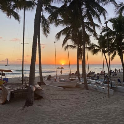 1bradleylayton's profile picture. 