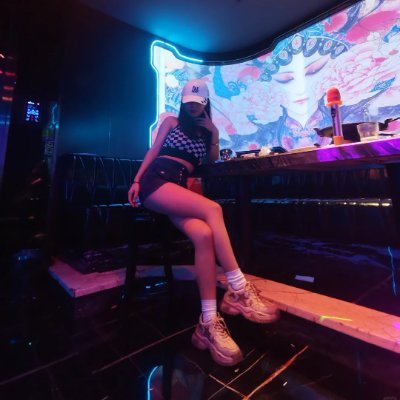 joongjoongkim's profile picture. Working hard today for a better tomorrow. 🌅💼