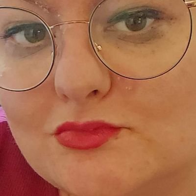 #ichbinArmutsbetroffen
#Gamerin
#Depressionen
#Borderline
#ptbs
#chronischeSchmerzen
https://t.co/fNzBZZ0oFH