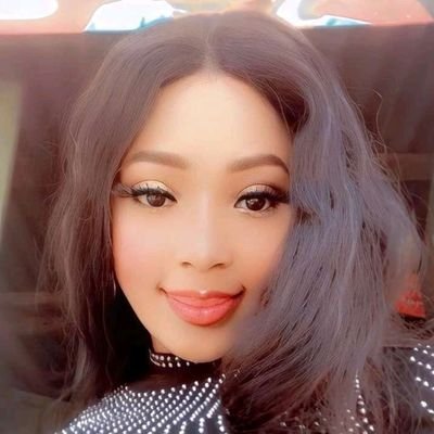 Proudly igbo, unapologetic Biafran, lover of freedom. Biafra is a confederal system of government. Igbo bu igbo nothing like mainstream Igbo, delta igbo 👎 🫵🏾