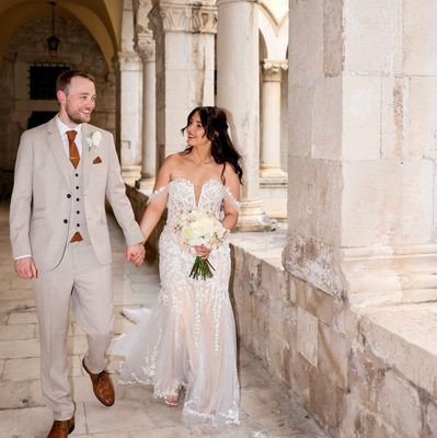 l_armitage91's profile picture. 33. Accountant. Leeds fan.