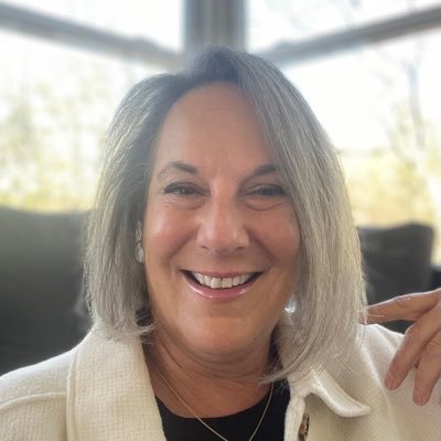 kim_newman34563's profile picture. 