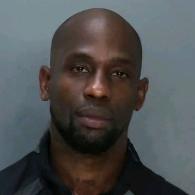 harlems70444's profile picture. 19/ cansado de todo