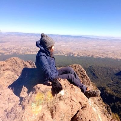 AleMendozaRe's profile picture. L.A. | L.C.S. | M.A.N.
👩🏻‍🏫🏃🏻‍♀️⛰️🏋🏻‍♀️