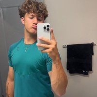 Van (@van_mitchell04) 's Twitter Profile