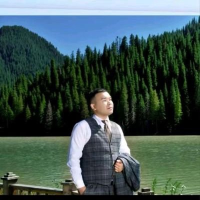 一个被中共栽贓陷害热爱游牧民族的历史的爱好者,探讨学习遊牧部落迁徙,北方部族的形成和历史背景。姓名:克依扎提·艾爾肯。