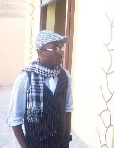 ElyseeClaude's profile picture. 