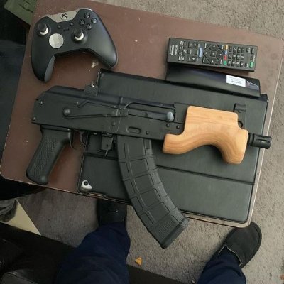 content creator permed on twitch at 1k
tiktok razz8170
kick spdxrazzz