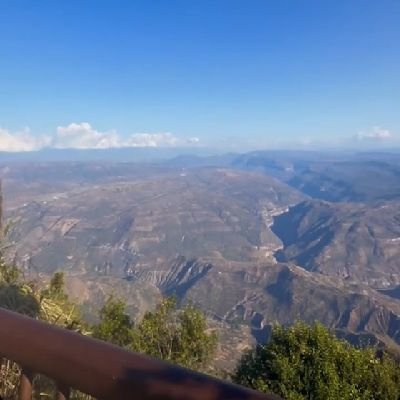 Pareja ella 43 el 47. somos nuevos en el mundo swinger con ganas de conocer y experimentar poco a poco, por ahora ver y ser visto🍍🍍