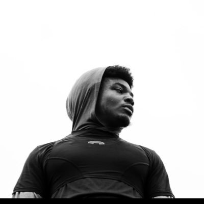 APeterson_27's profile picture. @petersonamarion@gmail.com more than a football player 💯