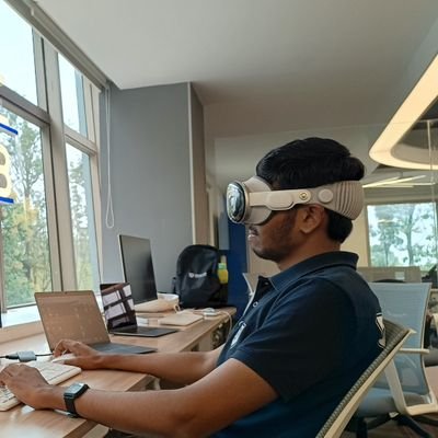 Apple Developer Academy @bali | CS undergrad l Blockchain l AR-VR development