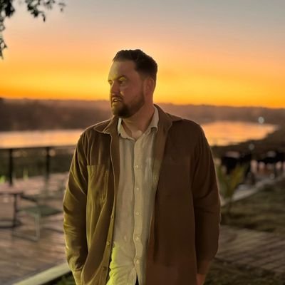 Host of 5Breakfast on 5FM
🇿🇦
Eat and Travel with me
Instagram nickhammangram
TikTok Nickhamman5