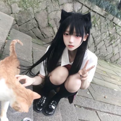 过门槛有福利喽/合法萝莉!! 要来一份小狗生煎嘛꒰˶ฅ́˘ฅ̀˶꒱ ,我就是个脆弱的小女孩,除了入🚪,入🚪再问线下呢,其他不回。已经过小新 @xyberdolls认证
