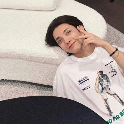 jiso_Obin's profile picture. 조슈아는 세상에서 가장 예쁜 사슴이에요. 그를 많이 사랑해 주세요.🤲🏻