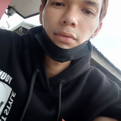 rut_w86121's profile picture. 