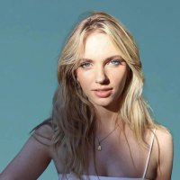 Eva (@evaahudson) 's Twitter Profile