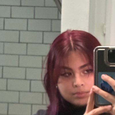 bananachaiii's profile picture. loser girl, in a virgo world