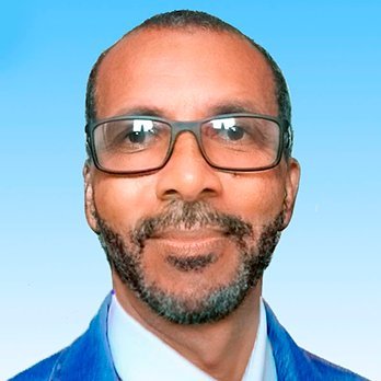 CarlinhoVeloso's profile picture. Filósofo, Escritor, Cosmosofista, Compositor.
https://t.co/niKiECowWI
https://t.co/A69BT0FpVR