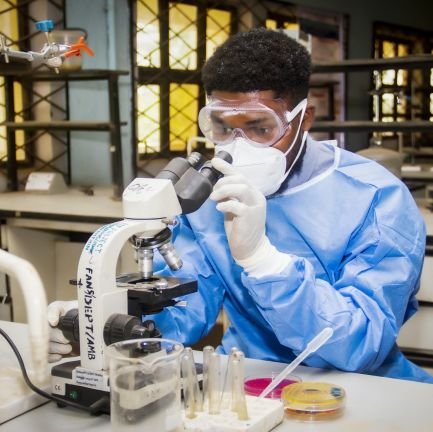 Director @dreamlenxdl |Medical Microbiologist | Social Justice | Author | News | Health & SDGs Advocate | Technocrat
| Researcher: All tweets = IJN
🇳🇬🇬🇧