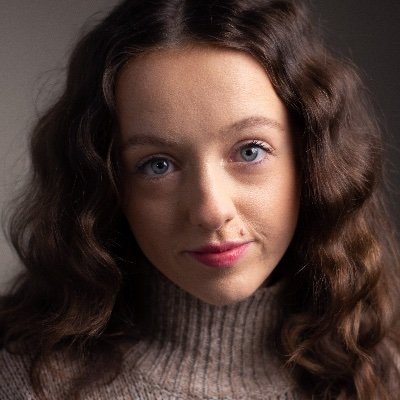 she/her | 20 | GLA 🏴 | 🏳️🌈 | Actor | Singer | Dancer | BLM!!👊🏼👊🏽👊🏾👊🏿