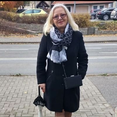 my name is Bopha https://t.co/0bYqYhcafu from Cambodia but I'm living in Canada..Iam into business entrepreneurship investment. financial analysis advisor Real Estate deals