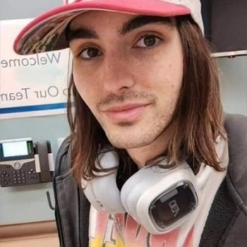 2wolveshifiving's profile picture. born & raised in Georgia. I enjoy creating posts and questions so we can all learn together and also log the data online for others.